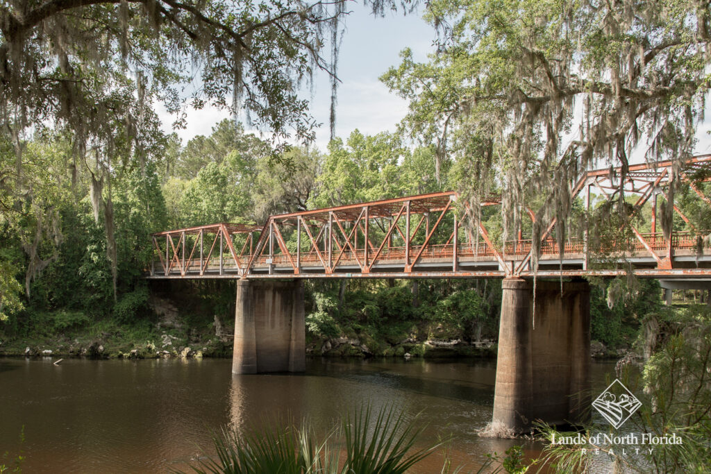 Old US90 Steel truss bridge