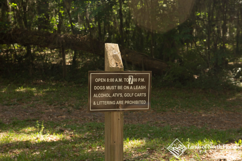 Park rules and open hours